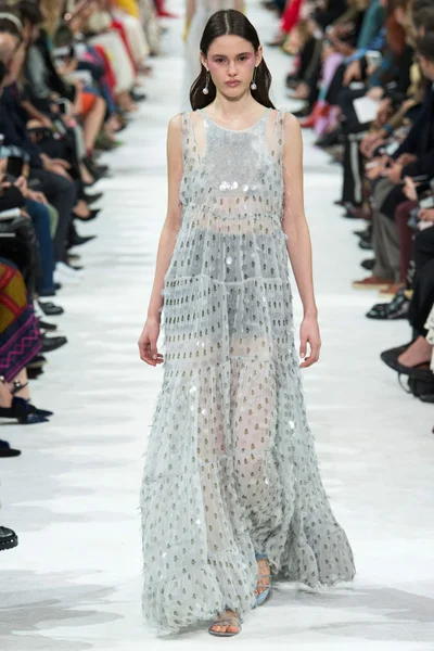 Look 61